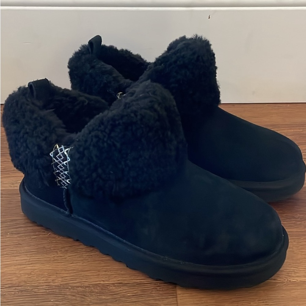 UGG Ultra Mini Braid Boots